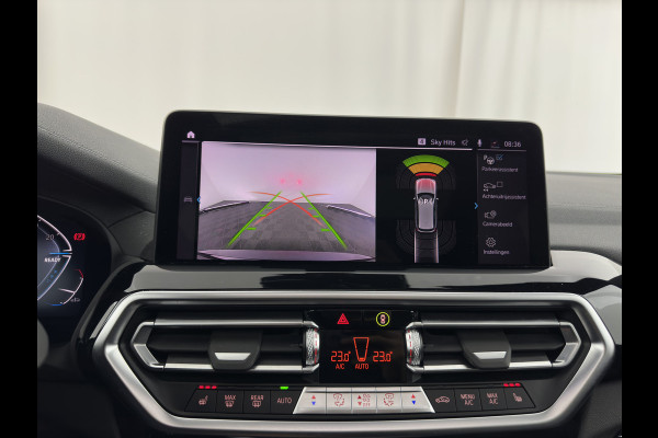 BMW iX3 Executive 80 kWh M-Sportpack Shadow-Line [ 3-Fase ] {SOH- (INCL-BTW) Aut. *PANO | LEATHER | ADAPTIVE-CRUISE | FULL-LED | BLIND-SPOT | DIGI-COCKPIT | HEATED-COMFORTSEATS | CAMERA | DAB+ | NAVI-FULLMAP | 19''ALU*