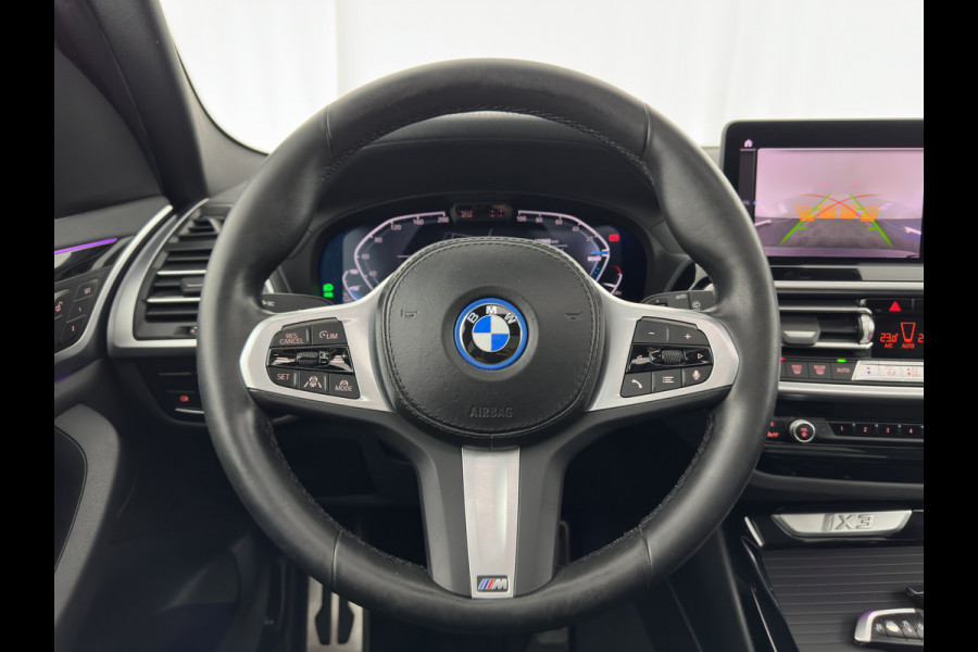 BMW iX3 Executive 80 kWh M-Sportpack Shadow-Line [ 3-Fase ] {SOH- (INCL-BTW) Aut. *PANO | LEATHER | ADAPTIVE-CRUISE | FULL-LED | BLIND-SPOT | DIGI-COCKPIT | HEATED-COMFORTSEATS | CAMERA | DAB+ | NAVI-FULLMAP | 19''ALU*