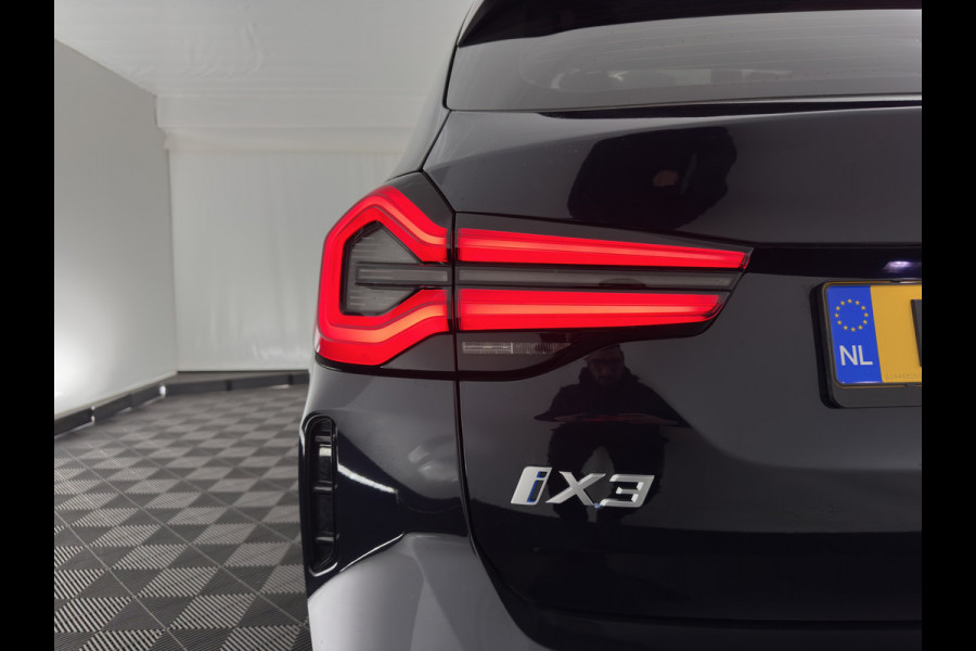 BMW iX3 Executive 80 kWh M-Sportpack Shadow-Line [ 3-Fase ] {SOH- (INCL-BTW) Aut. *PANO | LEATHER | ADAPTIVE-CRUISE | FULL-LED | BLIND-SPOT | DIGI-COCKPIT | HEATED-COMFORTSEATS | CAMERA | DAB+ | NAVI-FULLMAP | 19''ALU*