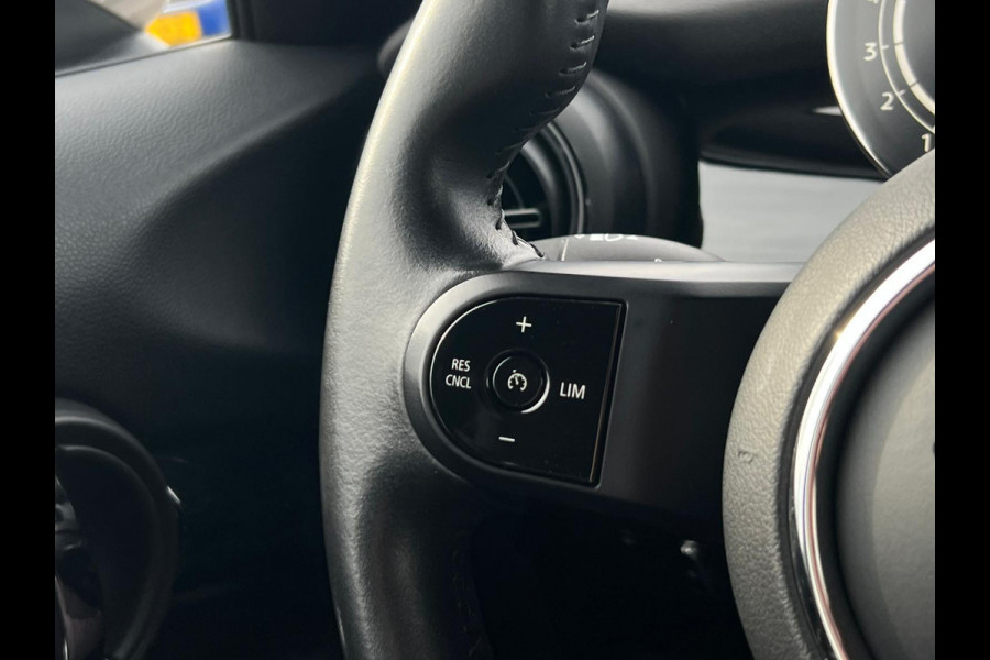 MINI Cooper 1.5 Business Edition NL AUTO | DEALER ONDERH | UNION JACK | CARPLAY