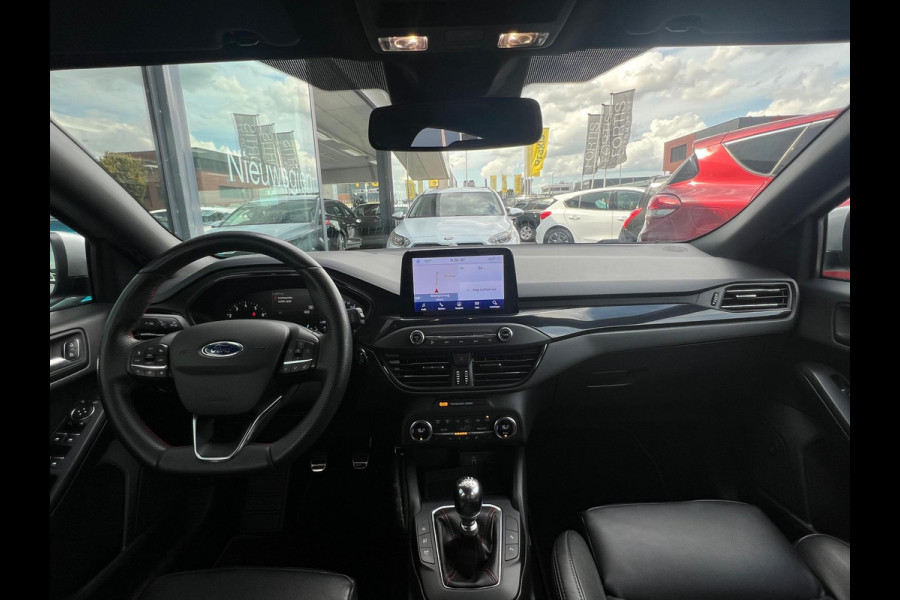 Ford Focus Wagon 1.5 EcoBoost ST Line Business NL AUTO | CARPLAY | CAMERA | LEDER |