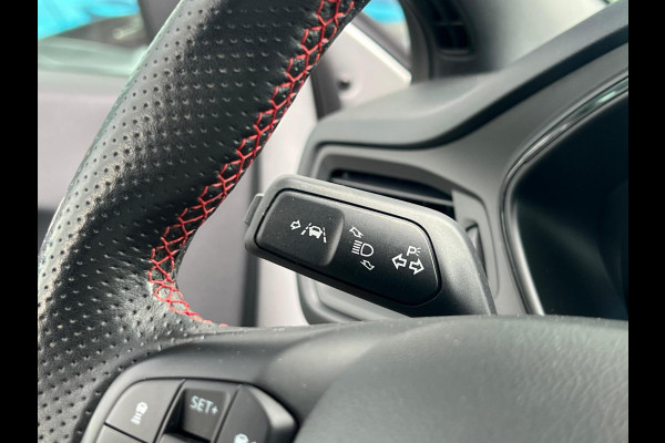 Ford Focus Wagon 1.5 EcoBoost ST Line Business NL AUTO | CARPLAY | CAMERA | LEDER |