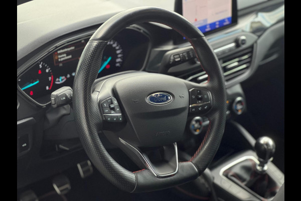 Ford Focus Wagon 1.5 EcoBoost ST Line Business NL AUTO | CARPLAY | CAMERA | LEDER |