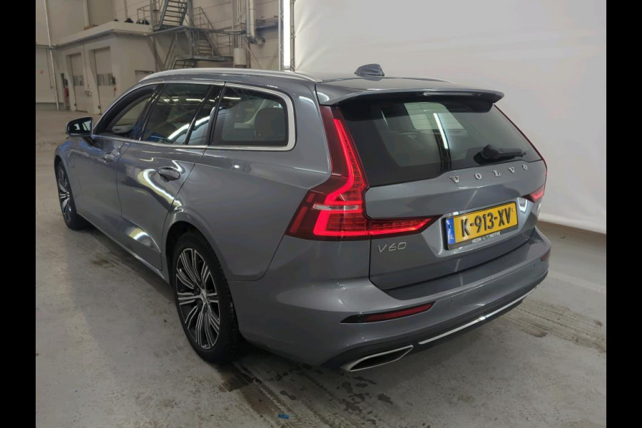 Volvo V60 2.0 T6 Recharge AWD Business Pro NL-AUTO | LEDER | CAMERA