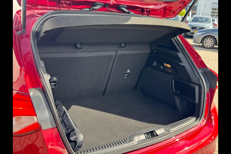 Ford Focus 1.0 EcoBoost ST Line Business B&O AUDIO | NAVI | LED | NL-AUTO