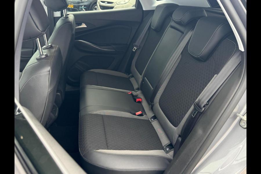 Opel Grandland X 1.2 Turbo Innovation NL-AUTO | NAVI | CARPLAY