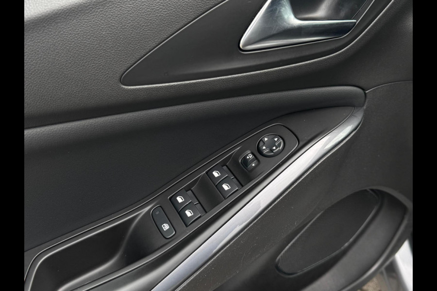 Opel Grandland X 1.2 Turbo Innovation NL-AUTO | NAVI | CARPLAY