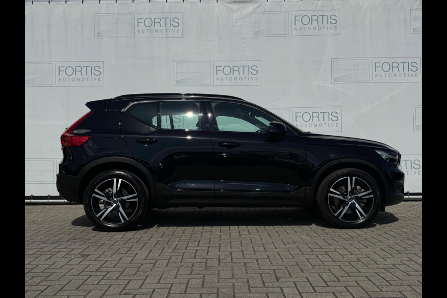 Volvo XC40 1.5 T4 Recharge R-Design Expression NL AUTO | CAMERA | PANO | 5x voorraad