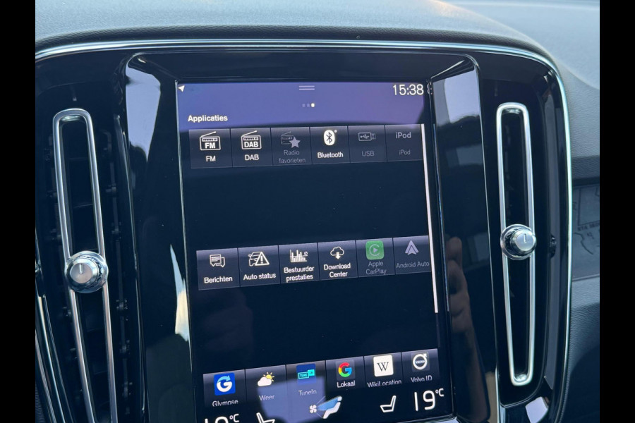 Volvo XC40 1.5 T4 Recharge R-Design Expression NL AUTO | CAMERA | PANO | 5x voorraad