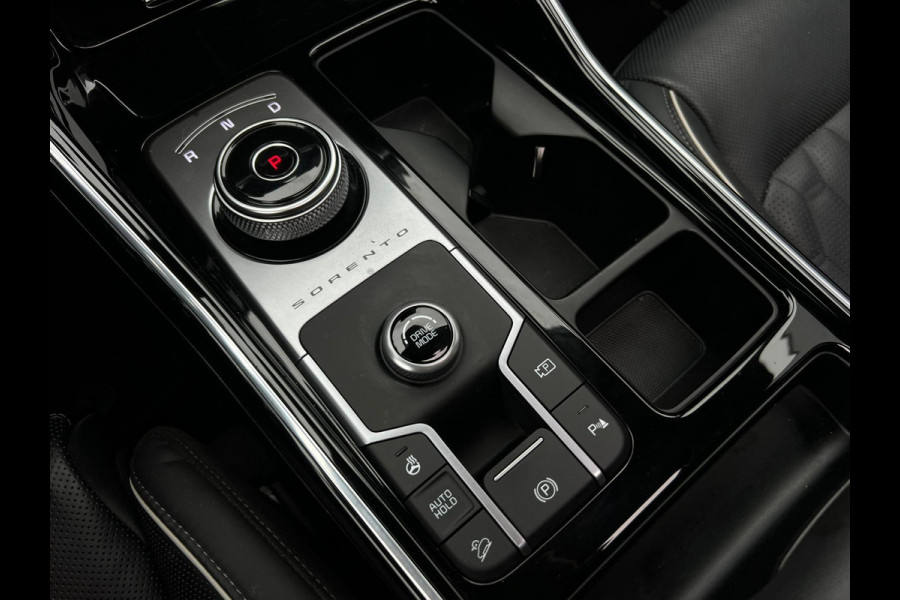 Kia Sorento 1.6 T-GDI Hybrid 2WD ExecutiveLine 7p. NL-AUTO | 1STE EIGENAAR | 7P