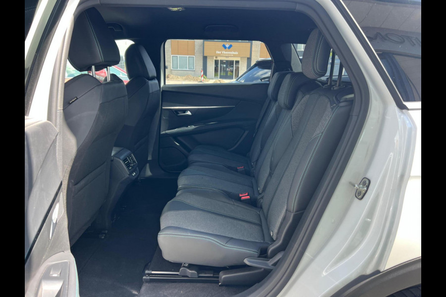 Peugeot 5008 1.2 PureTech Allure 7-PERSOONS | NAVI | 1/2 LEDER