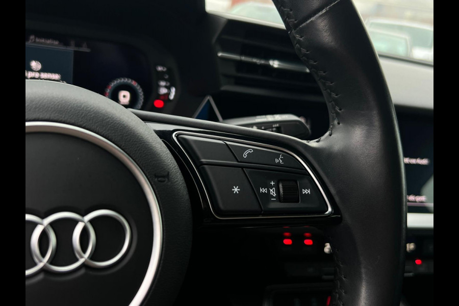 Audi A3 Sportback 35 TFSI Business edition NL AUTO | PDC | CARPLAY |