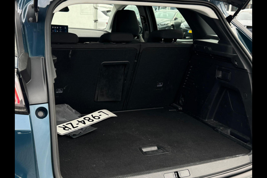Peugeot 3008 1.2 PureTech Blue Lease Active NL AUTO | CAMERA | TREKHAAK | CARPLAY |