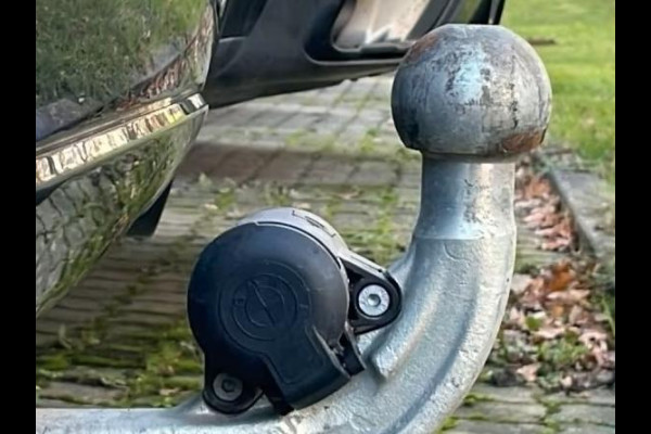 BMW X3 xDrive30e M-SPORT ** LED, NAVI+, PANORAMA, TREKH, KEYLESS, HuD, 19-inch LMV ** 1e EIG - UNFALLFREI - BMW GAR ** ** INFORMEER OOK NAAR ONZE AANTREKKELIJKE FINANCIAL-LEASE TARIEVEN **