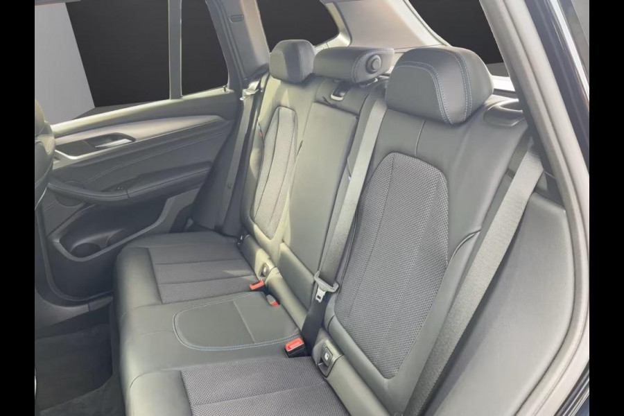 BMW X3 xDrive30e M-SPORT ** LED, NAVI+, PANORAMA, TREKH, KEYLESS, HuD, 19-inch LMV ** 1e EIG - UNFALLFREI - BMW GAR ** ** INFORMEER OOK NAAR ONZE AANTREKKELIJKE FINANCIAL-LEASE TARIEVEN **