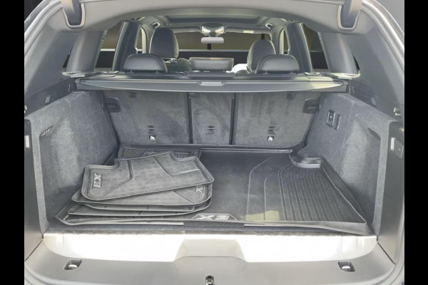 BMW X3 xDrive30e M-SPORT ** LED, NAVI+, PANORAMA, TREKH, KEYLESS, HuD, 19-inch LMV ** 1e EIG - UNFALLFREI - BMW GAR ** ** INFORMEER OOK NAAR ONZE AANTREKKELIJKE FINANCIAL-LEASE TARIEVEN **