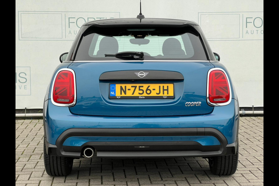 MINI Cooper Mini 1.5 Business Edition NL AUTO | LEDER | CAMERA | DEALER ONDERH | CARPLAY |