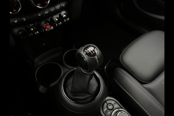 MINI Cooper Mini 1.5 Business Edition NL AUTO | LEDER | CAMERA | DEALER ONDERH | CARPLAY |