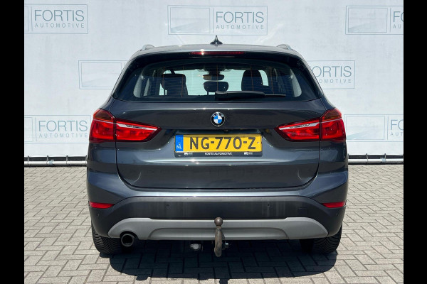 BMW X1 sDrive18i Centennial High Executive NL AUTO | CAMERA | STOELVERW | NAVI | TREKHAAK |