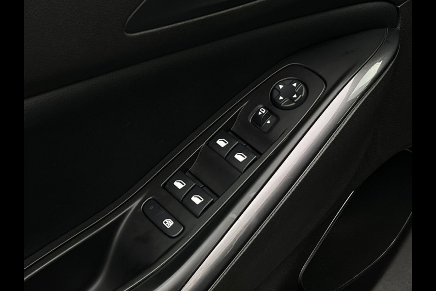 Opel Grandland X 1.6 Turbo Hybrid4 Ultimate NL-AUTO | TREKHAAK | LEDER