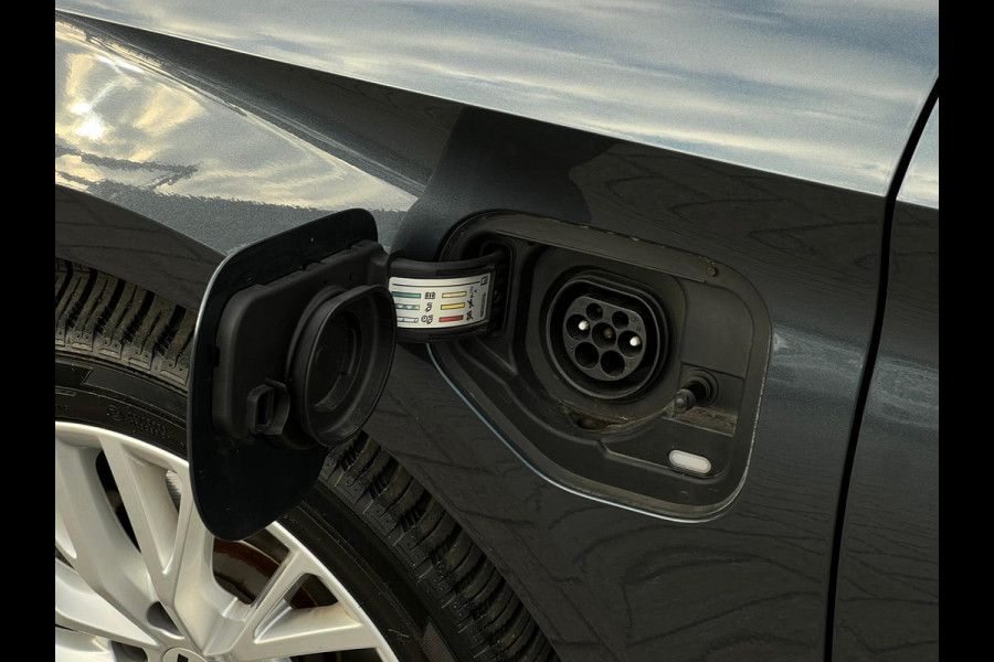 Seat Leon 1.4 TSI eHybrid PHEV FR VIRTUAL DASH | STUURWIEL VERW | STOELVERW | CAMERA |