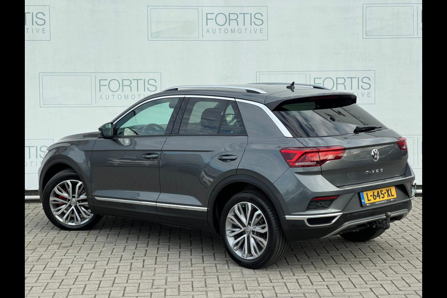 Volkswagen T-Roc 1.5 TSI Sport Business R CAMERA | TREKHAAK | NETTE AUTO | VIRTUAL COCKPIT |