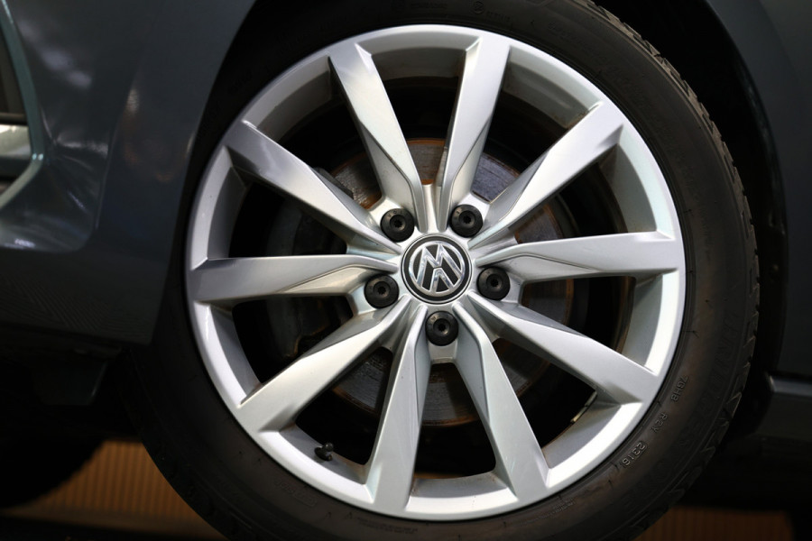Volkswagen Golf Sportsvan 1.5 TSI ACT DSG Highline IQ-Drive ACC CARPLAY STOELVW '19