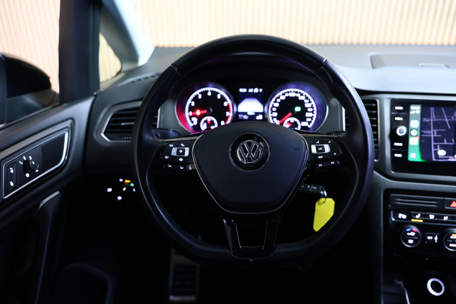 Volkswagen Golf Sportsvan 1.5 TSI ACT DSG Highline IQ-Drive ACC CARPLAY STOELVW '19