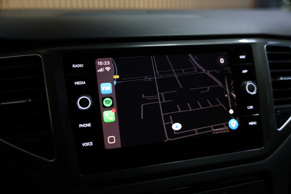 Volkswagen Golf Sportsvan 1.5 TSI ACT DSG Highline IQ-Drive ACC CARPLAY STOELVW '19