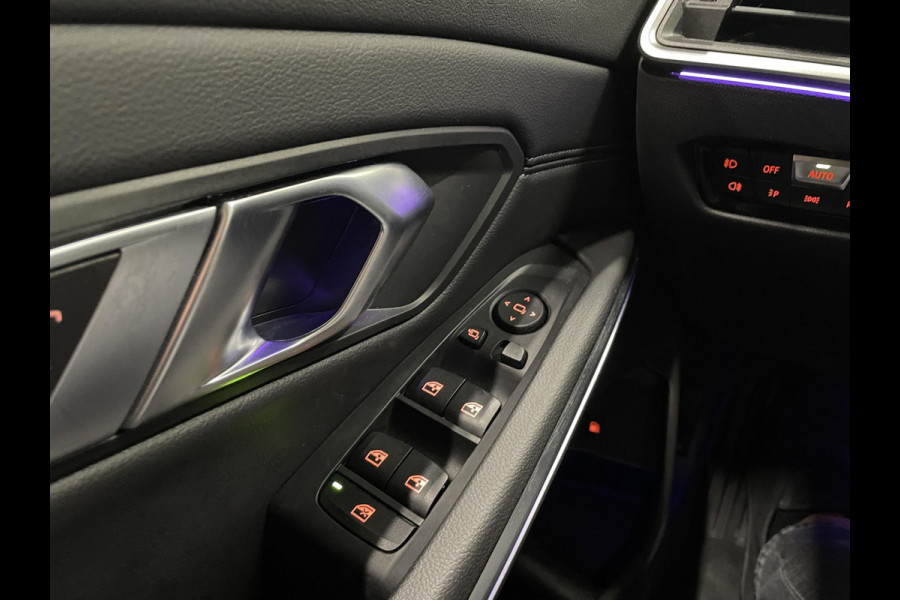 BMW 3-serie 330e Sport Line 292 pk Aut Airco ECC Cruise Control Stoelverwarming Live Cockpit Pro PDC VA + Camera Full LED