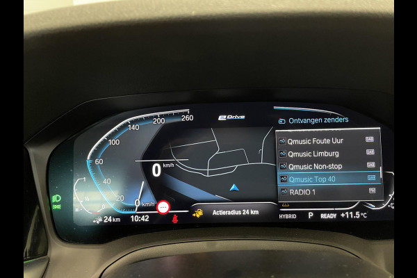 BMW 3-serie 330e Sport Line 292 pk Aut Airco ECC Cruise Control Stoelverwarming Live Cockpit Pro PDC VA + Camera Full LED