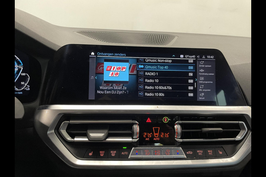 BMW 3-serie 330e Sport Line 292 pk Aut Airco ECC Cruise Control Stoelverwarming Live Cockpit Pro PDC VA + Camera Full LED