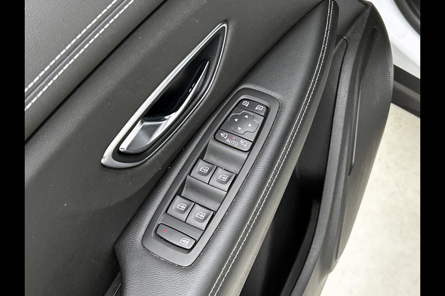 Renault Scénic 1.3 TCe Bose | 163PK | Automaat | Parksens | TrekH | Cruise | Climate | Goed onderH |