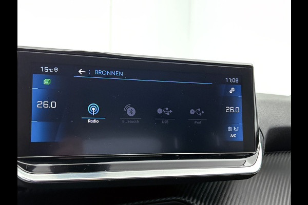 Peugeot 208 1.5 HDi Blue Allure / Navigatie / Pdc.+Camera / Airco-ecc./ Radio-multimedia / / Apk nieuw