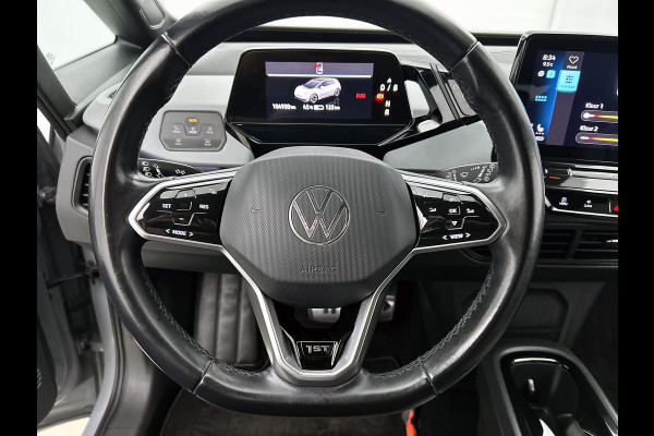 Volkswagen ID.3 First Plus 58 kWh / Trekhaak / Pdc.+Camera / Airco-ecc./ Navigatie / Xenon / Stoelverwarming / Apk 11-2026