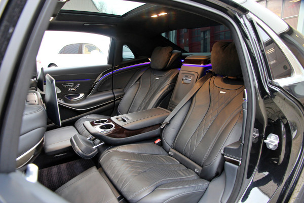 Mercedes-Benz S-Klasse 650 Maybach | Chauffeur | Entertainment | Pano