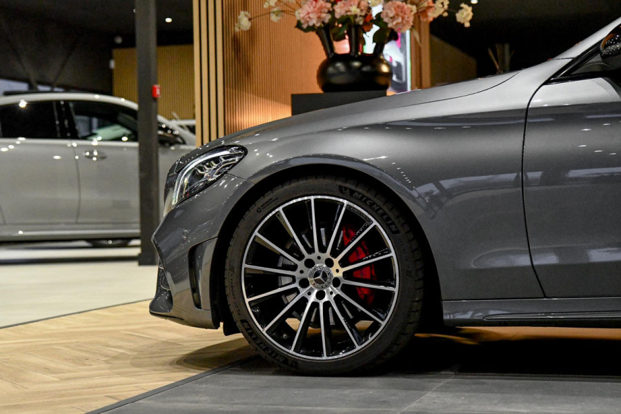 Mercedes-Benz C-Klasse 200 AMG Night ed. Pano, ACC, Keyless, Leder, Camera, Sfeer, Dodeh, CarPlay!