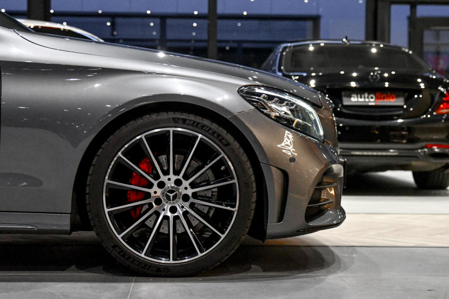 Mercedes-Benz C-Klasse 200 AMG Night ed. Pano, ACC, Keyless, Leder, Camera, Sfeer, Dodeh, CarPlay!