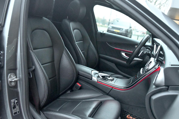 Mercedes-Benz C-Klasse 200 AMG Night ed. Pano, ACC, Keyless, Leder, Camera, Sfeer, Dodeh, CarPlay!