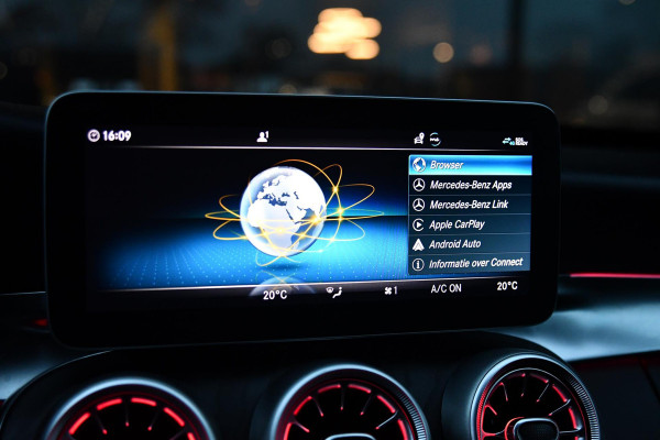 Mercedes-Benz C-Klasse 200 AMG Night ed. Pano, ACC, Keyless, Leder, Camera, Sfeer, Dodeh, CarPlay!