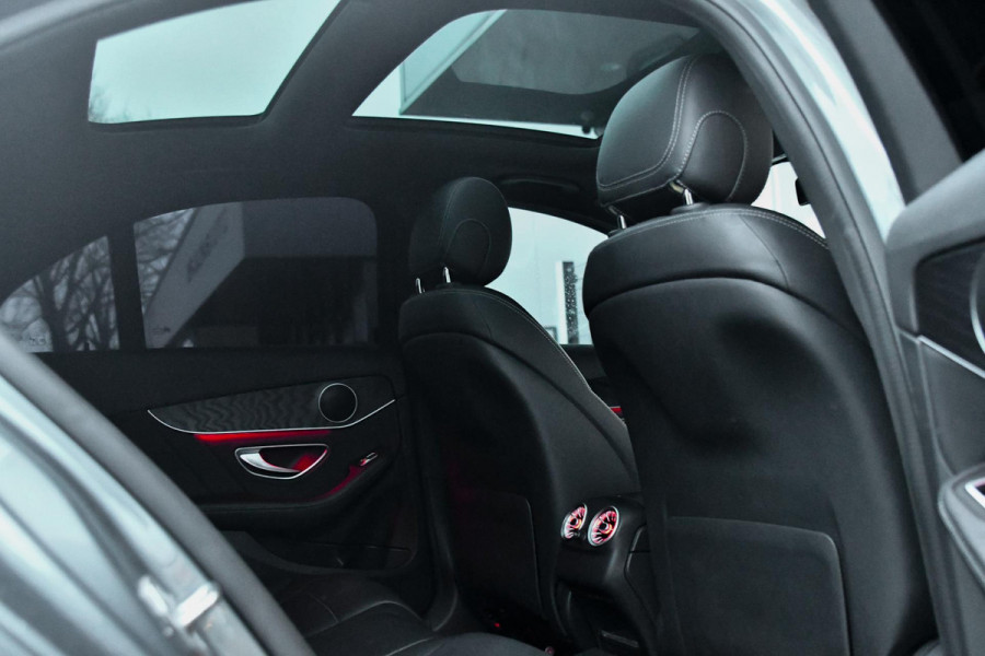 Mercedes-Benz C-Klasse 200 AMG Night ed. Pano, ACC, Keyless, Leder, Camera, Sfeer, Dodeh, CarPlay!