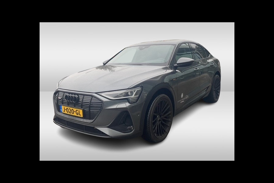 Audi e-tron Sportback 50 quattro S edition 71 kWh / SOH 94,4% / Trekhaak / Panoramadak / Camera / Luchtvering / 20'' / Leder&Alcantara / DAB / ACC / Navigatie / Stoelverwarming