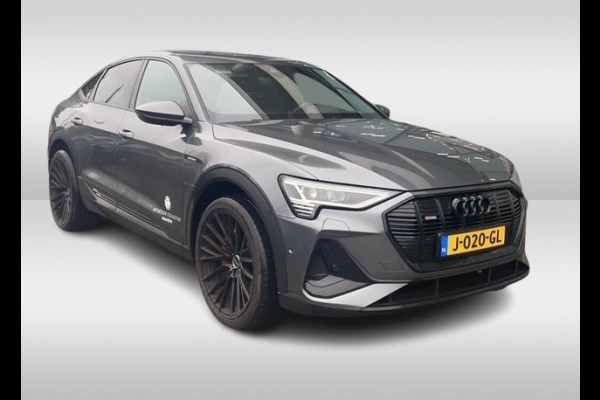 Audi e-tron Sportback 50 quattro S edition 71 kWh / SOH 94,4% / Trekhaak / Panoramadak / Camera / Luchtvering / 20'' / Leder&Alcantara / DAB / ACC / Navigatie / Stoelverwarming
