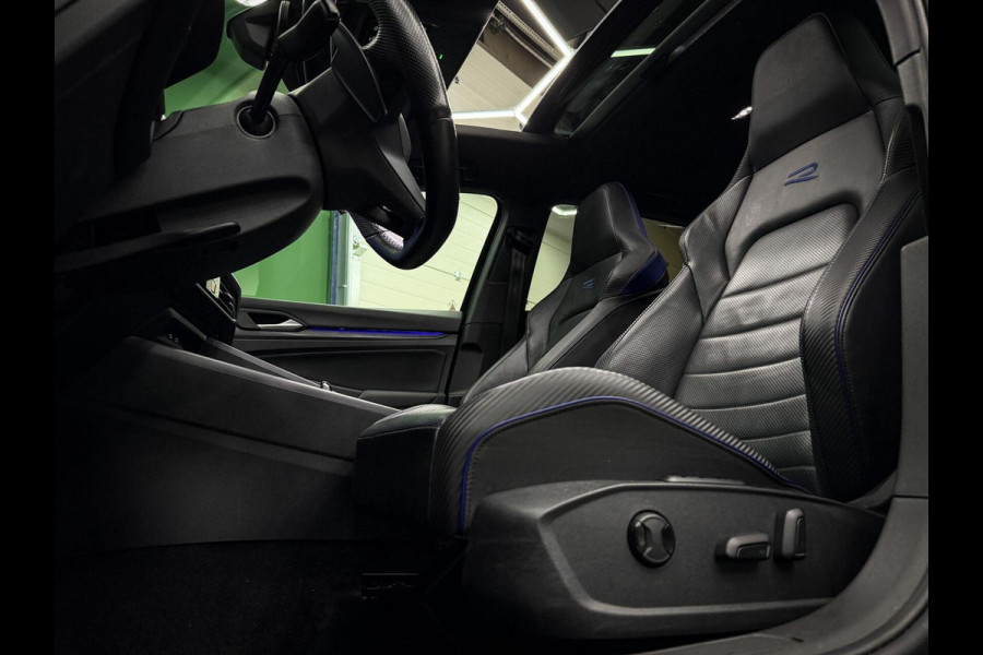 Volkswagen Golf 2.0 TSI R 4Motion H/K | Head-up | IQ | Pano