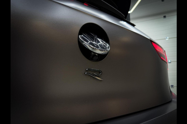 Volkswagen Golf 2.0 TSI R 4Motion H/K | Head-up | IQ | Pano