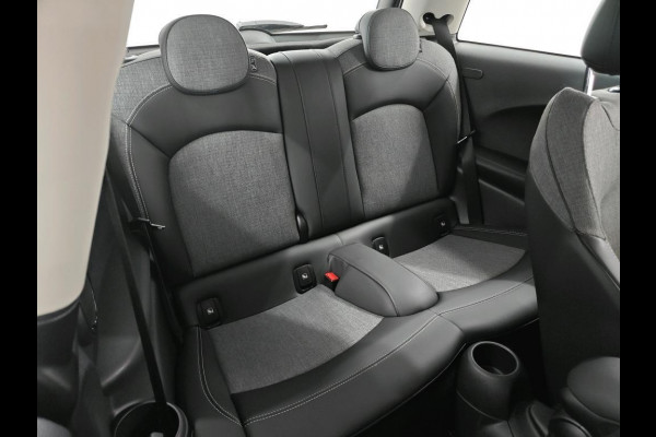 MINI Cooper Mini 1.5 Camden Edition NL AUTO | CARPLAY | DEALER ONDERH | UNION JACK