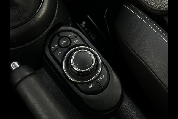 MINI Cooper Mini 1.5 Camden Edition NL AUTO | CARPLAY | DEALER ONDERH | UNION JACK