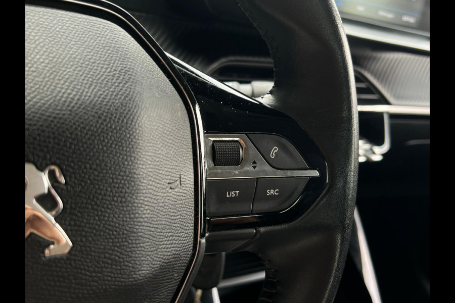 Peugeot 208 1.2 PureTech Allure Pack RIEM V.V | CARPLAY | AFN. TREKHAAK | APK T/M 27