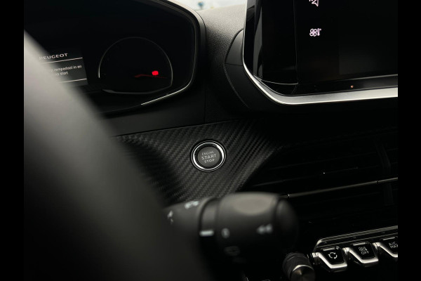 Peugeot 208 1.2 PureTech Allure NL AUTO | PDC | LAGE KM