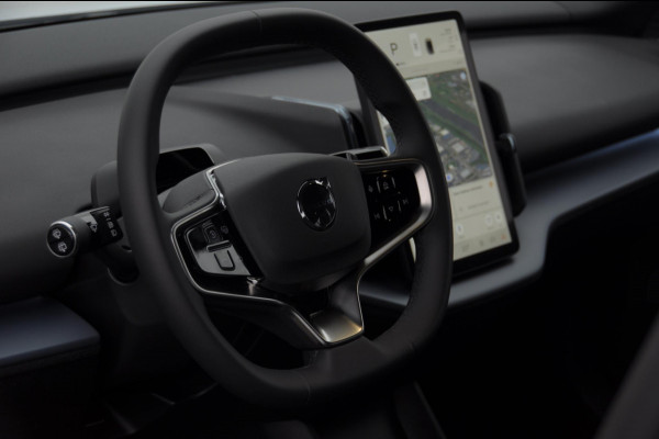 Volvo EX30 272PK Ext. Range Plus / Adaptieve Cruise Control/ Dodehoek Detectie / Parkeersensoren voor en achter/ Achteruitrijcamera/ Warmtepomp/ Google Services/W